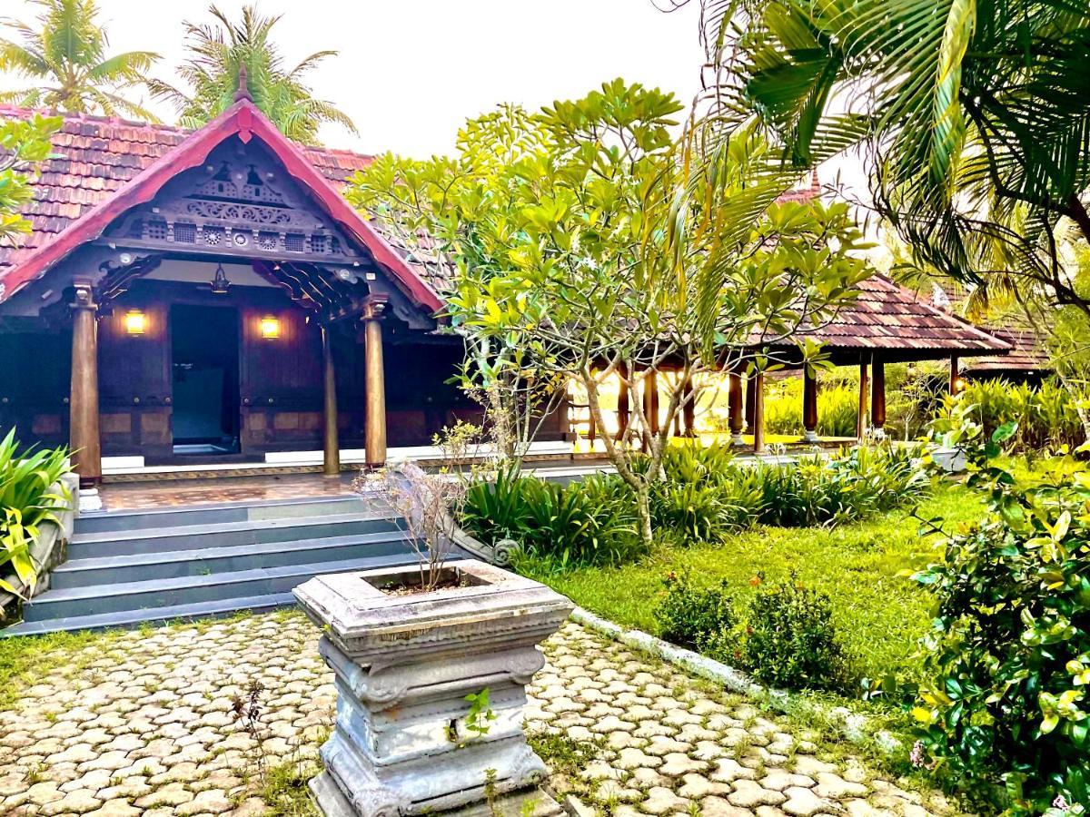 Plumeria Lake Resort & Spa Vayalār Zewnętrze zdjęcie