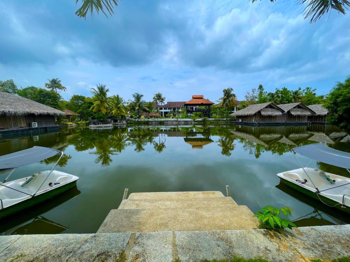 Plumeria Lake Resort & Spa Vayalār Zewnętrze zdjęcie